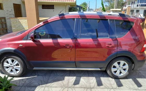NISSAN LIVINA 1.8 SL X-GEAR 16V FLEX 4P AUTOMÁTICO NISSAN LIVINA 1.8 SL X-GEAR 16V FLEX 4P AUTOMÁTICO